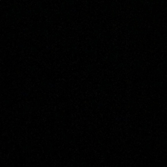 Meet your Posher, Sarah - Picture 1 of 1